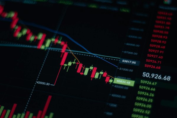 Maximizing home equity: innovative strategies for uk seniors to access retirement funds without selling their homes